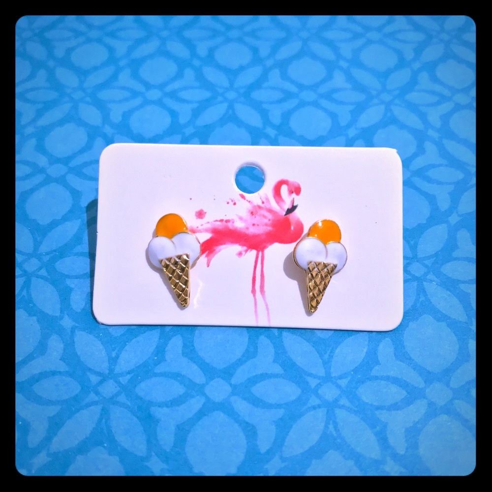 Fashion earings!